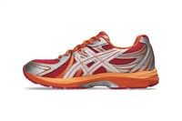 Neon-Tinged Technical Sneakers Image 4