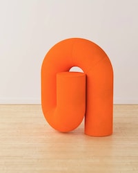 Cinnamon Roll-Inspired Chairs Image 3