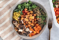 Chef-Designed Read-To-Eat Meal Services Image 2