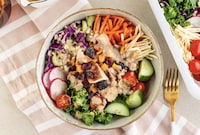 Chef-Designed Read-To-Eat Meal Services Image 8
