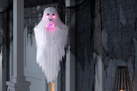 Subtly Spooky Halloween Decor Image 3