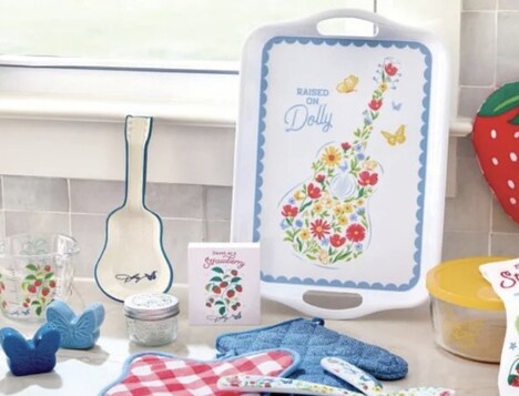 Affordable Summer Home Kitchenware
