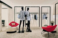 Luxury Seasonal Retail Interiors Image 4