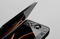 Dual-Screen Handheld Gaming Consoles Image 3