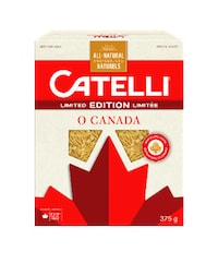 Maple Leaf-Shaped Pastas Image 1