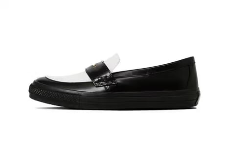 Classically Elegant Sleek Loafers