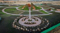 Healing Memorial Monument Parks Image 3