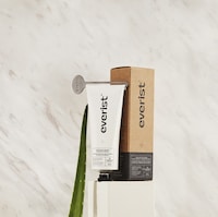 Curated Canadian Beauty Sets Image 4