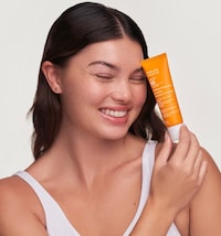Moisturizing SPF Product Expansions Image 2