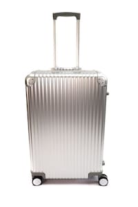 Luxurious Wine Storage Suitcases Image 1