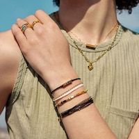 Inclusivity-Promoting Four-Piece Bracelet Sets Image 2