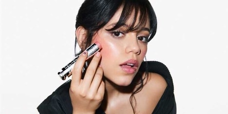 Backstage-Inspired High-End Beauty Capsules
