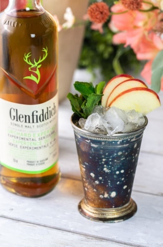Summer-Ready Elevated Cocktail Experiences