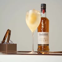Summer-Ready Elevated Cocktail Experiences Image 3