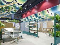 Dynamic Modular Office Furniture Image 3