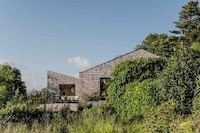 Updated 60s English Bungalows Image 2