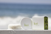 Hawaiian Floral-Inspired Fragrances Image 2