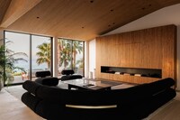Wave-Inspired Malibu Residences Image 2