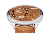 Limited Sand-Integrated Watches Image 4