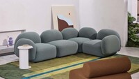 Modular Bulbous Lounge Systems Image 2