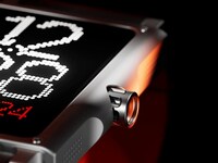 Rad Retro-Style Smartwatches Image 2
