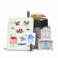 Color-In Fish Packaging Image 3