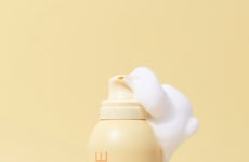 Curl-Enhancing Mousses