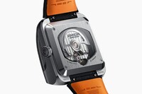 Open-Concept Retro-Style Timepieces Image 5