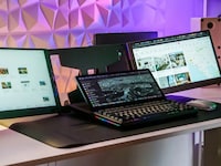 Typewriter-Like Keyboard Displays Image 6