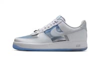 Retro Translucent Lifestyle Sneakers Image 3