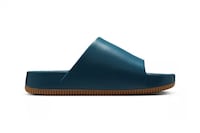 Cool Blue-Tonal Summer Slides Image 2