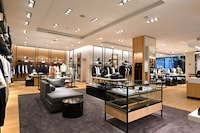 Modern Luxury Retail Concepts Image 1