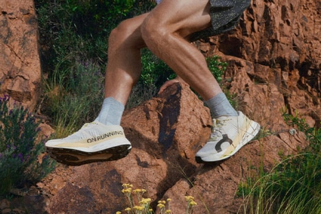 Agile Elite Runner Sneakers