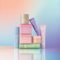 Glow-Boosting Sensorial Skincare Image 2