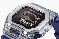 Surf-Ready Fitness Tracker Timepieces Image 3