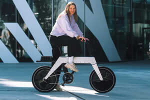 Conceptual Futuristic eBikes Article Thubnail