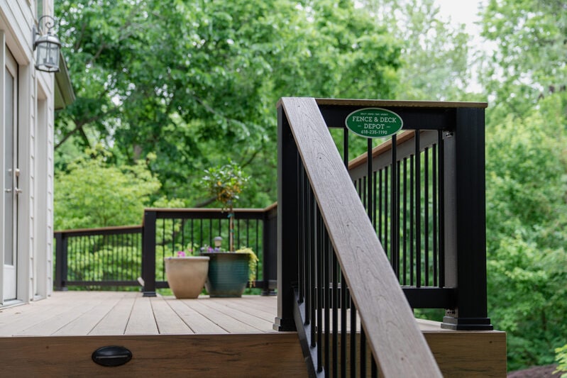 Sustainable Building Materials Lines Article Thubnail