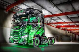 Compressed Natural Gas-Powered Trucks Article Thubnail