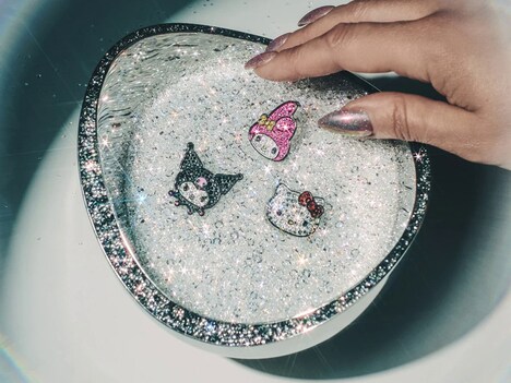 Crystalline Cartoon Clog Accessories
