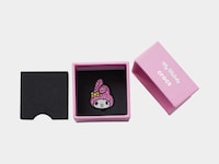 Crystalline Cartoon Clog Accessories Image 6