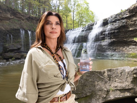 Nostalgic Celebrity-Supported Beverage Campaigns