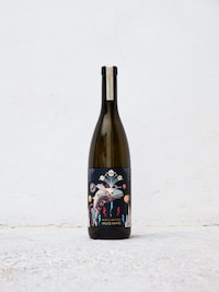 Sustainably-Made Organic White Wines