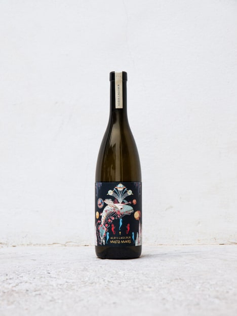 Sustainably-Made Organic White Wines