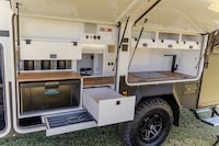 Triple-Bunk Bed Camping Trailers Image 3