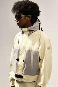 Summer-Ready Utilitarian Fashion