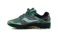 Reptilian-Inspired Bold Sneakers Image 2