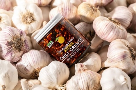 Garlic-Rich Chili Toppings