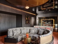 Modern Functionalist-Style Tuscan Hotels Image 2