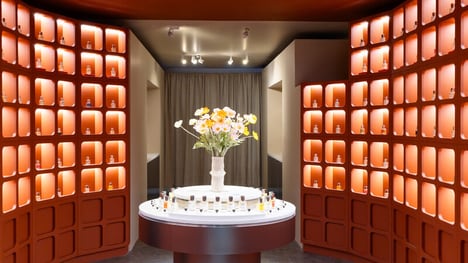 Digitally Native Fragrance Stores