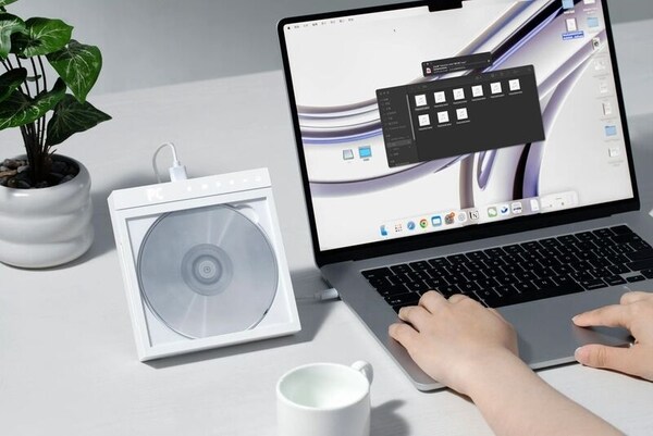 Minimalist CD Player Peripherals